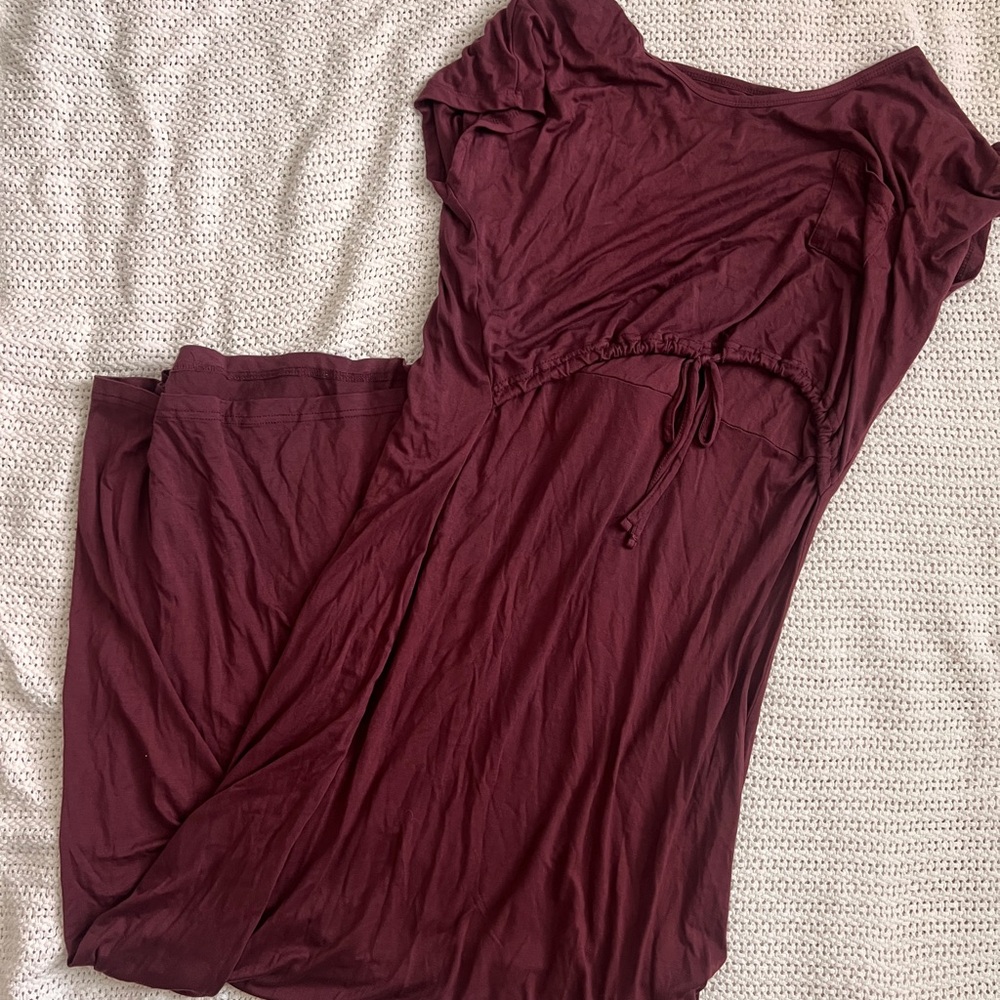 Latched Mama Maxi